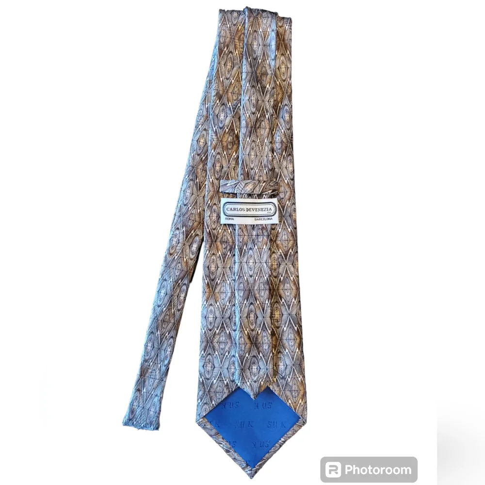 Carlos Devenzia tie - Picture 1 of 1